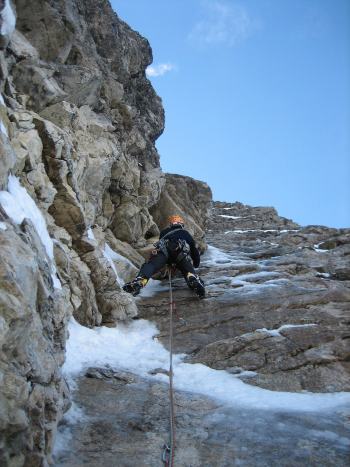 mixed climbing escalade paroi glace falaise Alpes