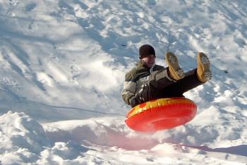 snow tubing luge