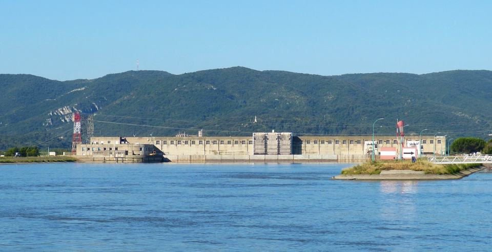 Centrale hydroélectrique sur le Rhône