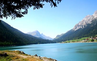 surfnersee Splugen grisons